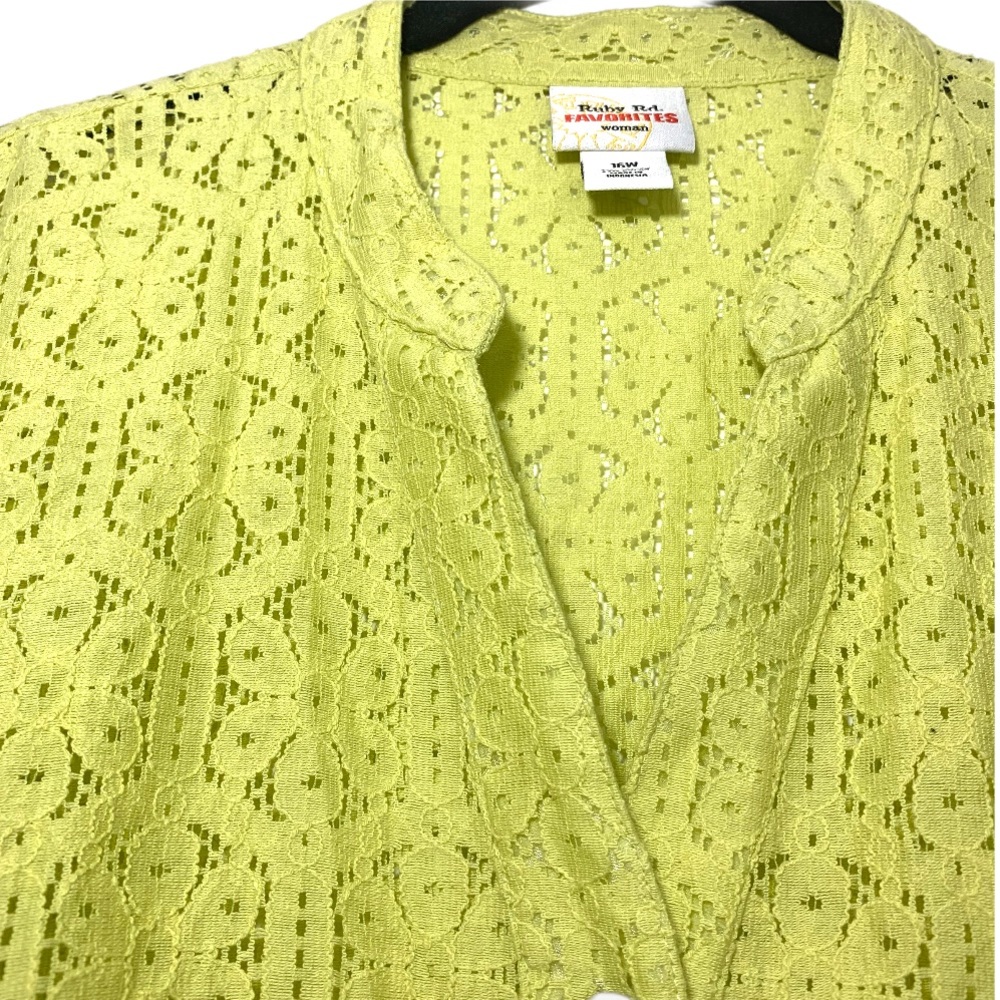 Ruby Rd Favorites Bold Lace Button V Neck Blouse - image 4